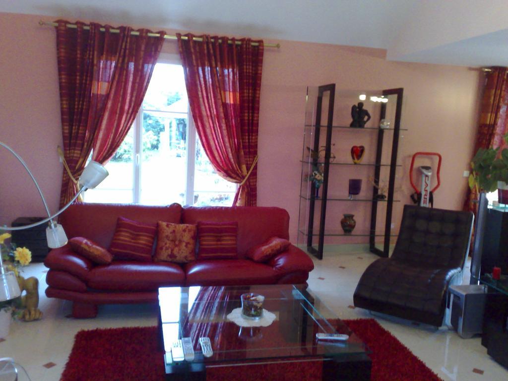 Villa Cendrillon Magny-le-Hongre Zimmer foto